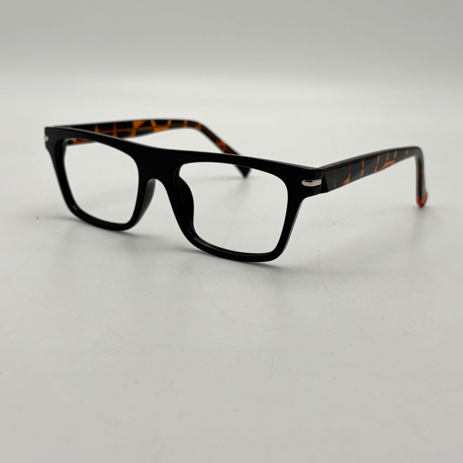 Devil Hunter (DH008) in Tortoise